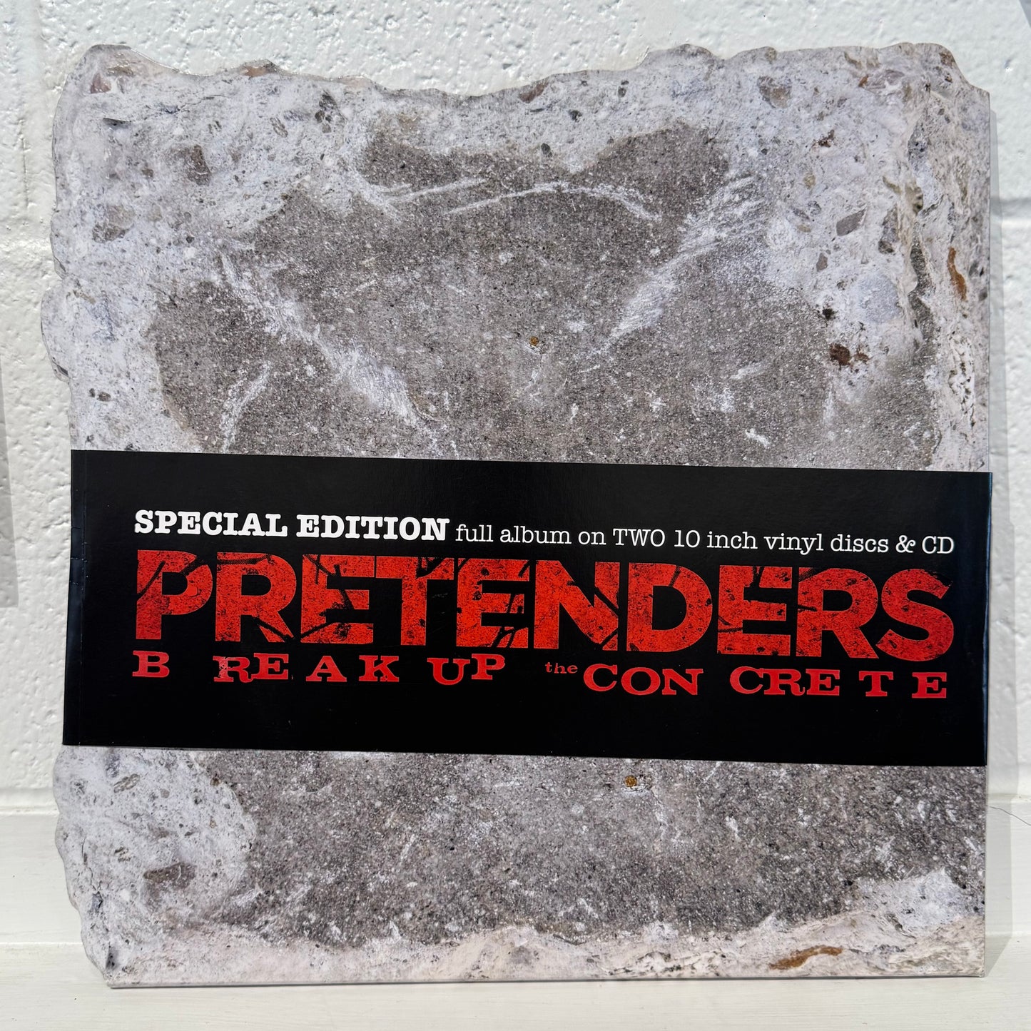 Pretenders – Break Up The Concrete