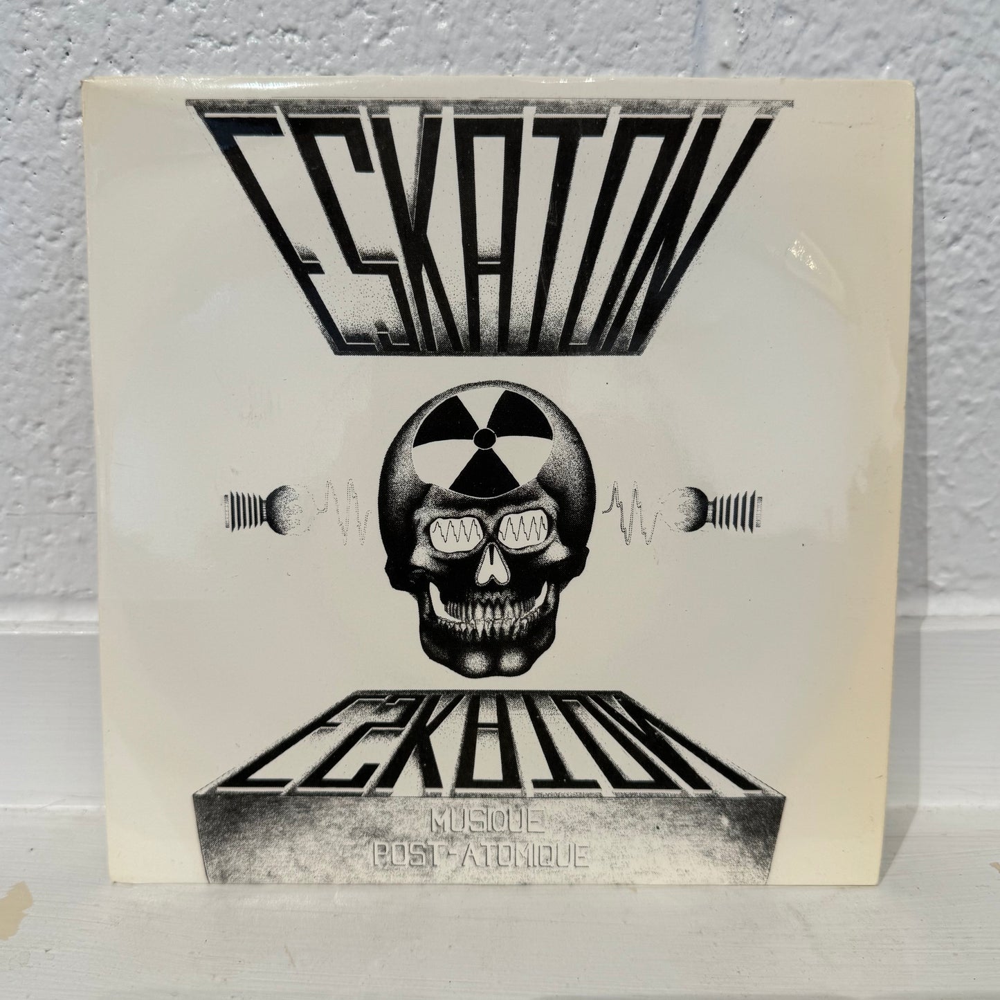 Eskaton – Le Chant De La Terre
