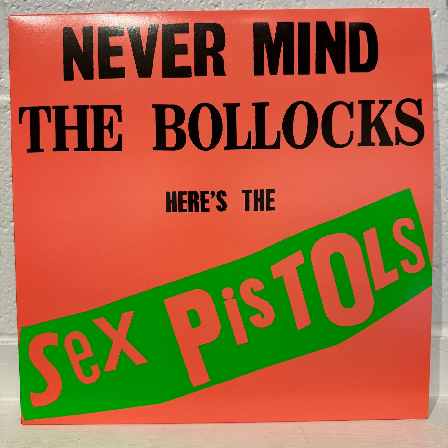 Sex Pistols – Never Mind The Bollocks Here's The Sex Pistols