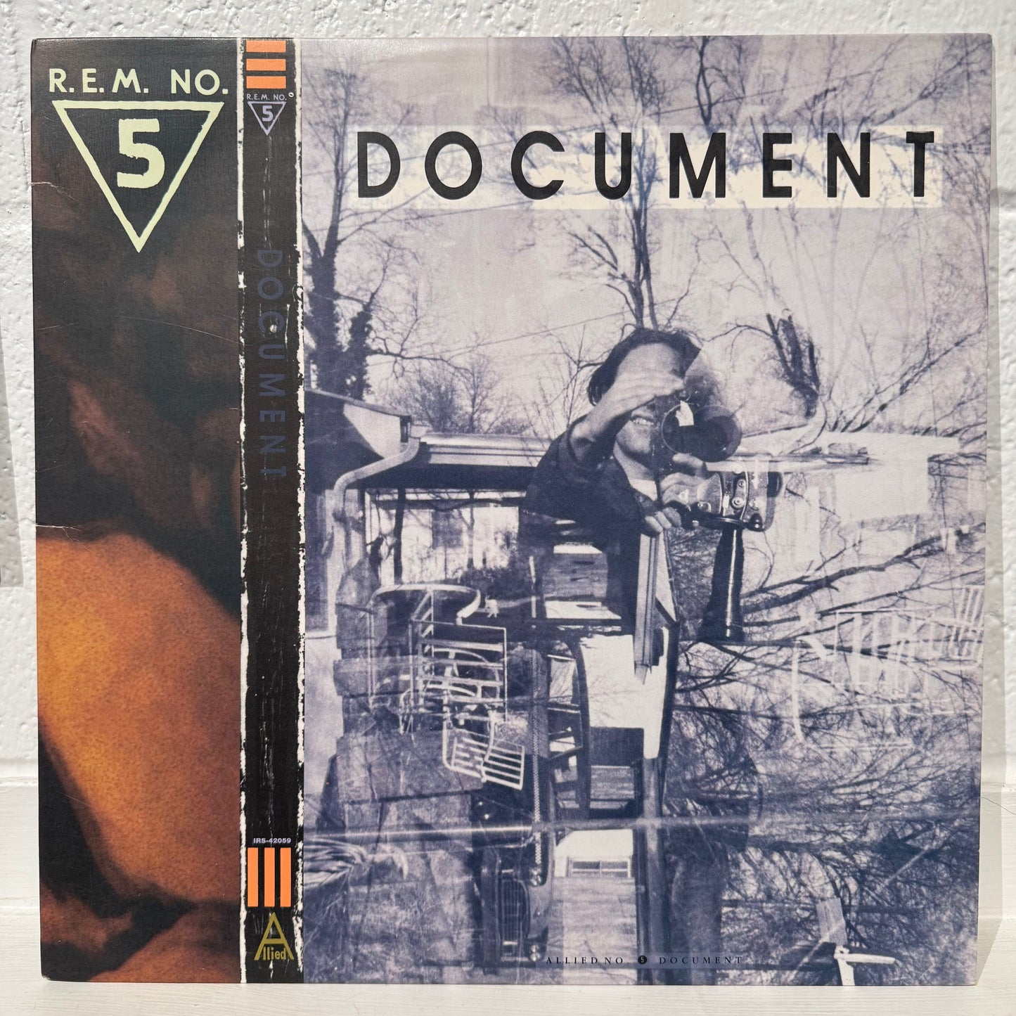 R.E.M. – Document