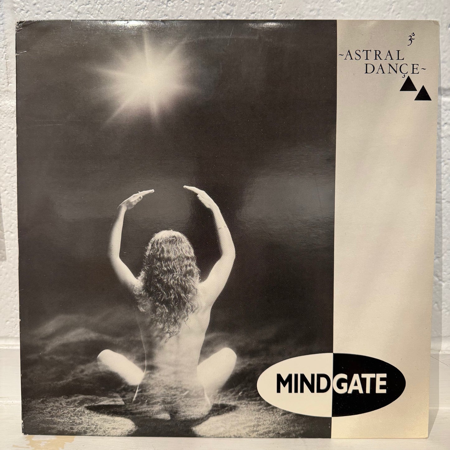 Astral Dance – Mindgate
