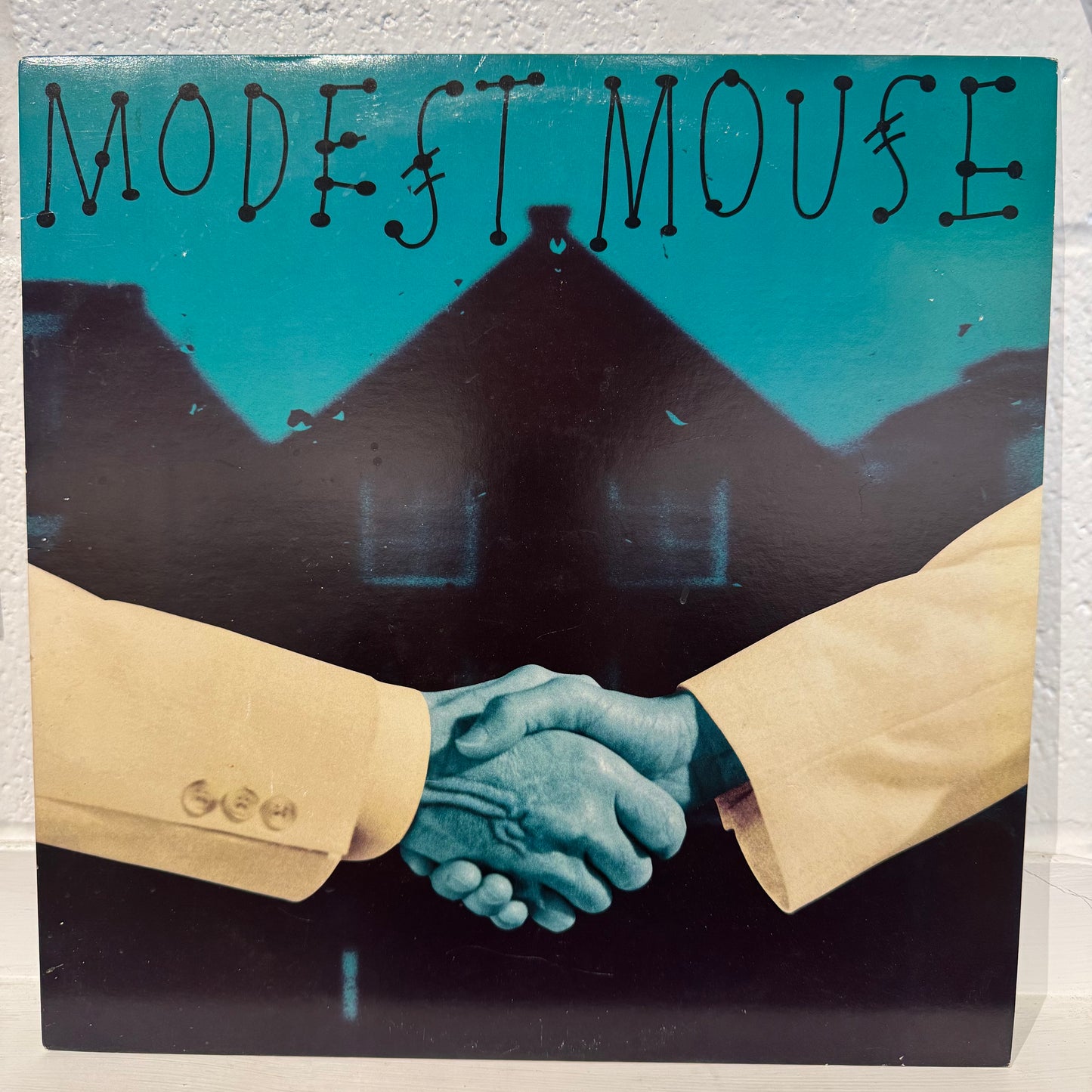 Modest Mouse – Night On The Sun