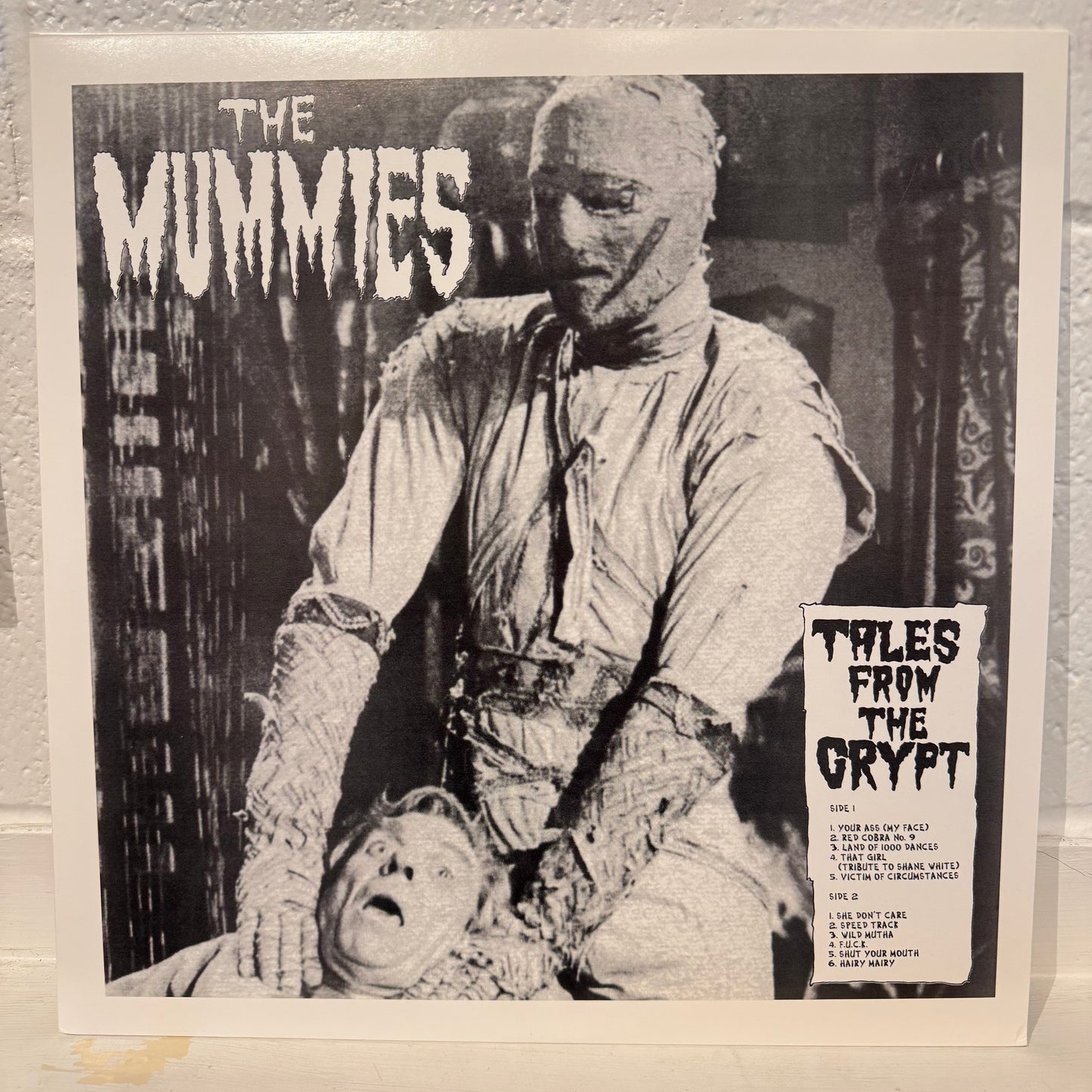 The Mummies – Tales From The Crypt