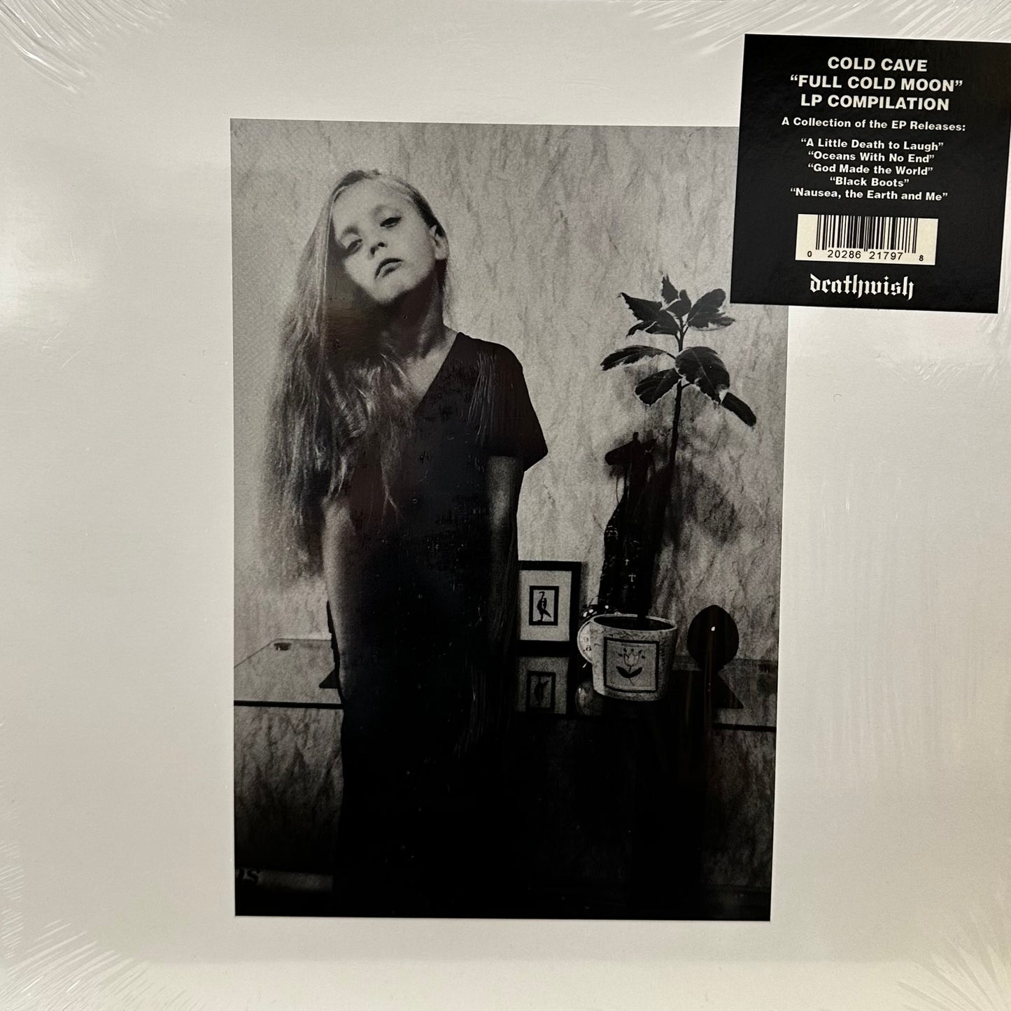 Cold Cave – Full Cold Moon