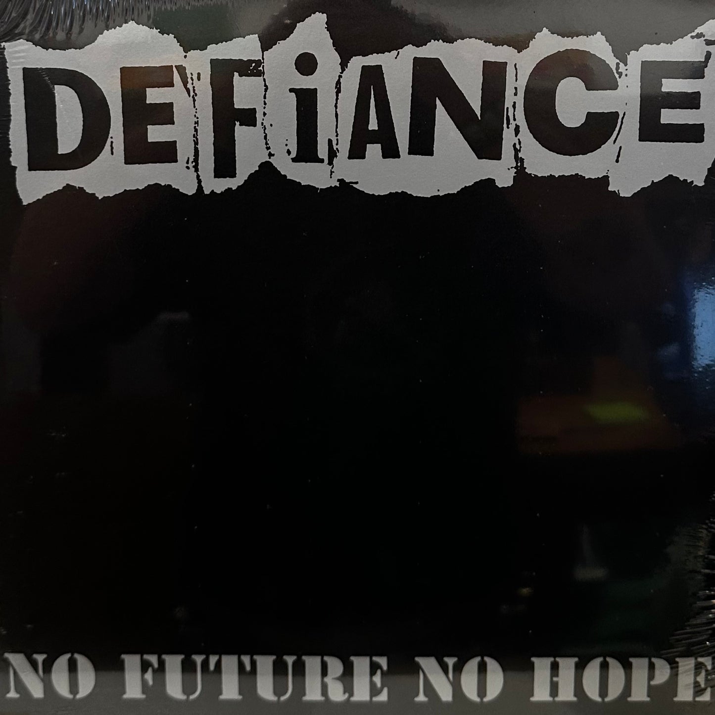Defiance – No Future No Hope