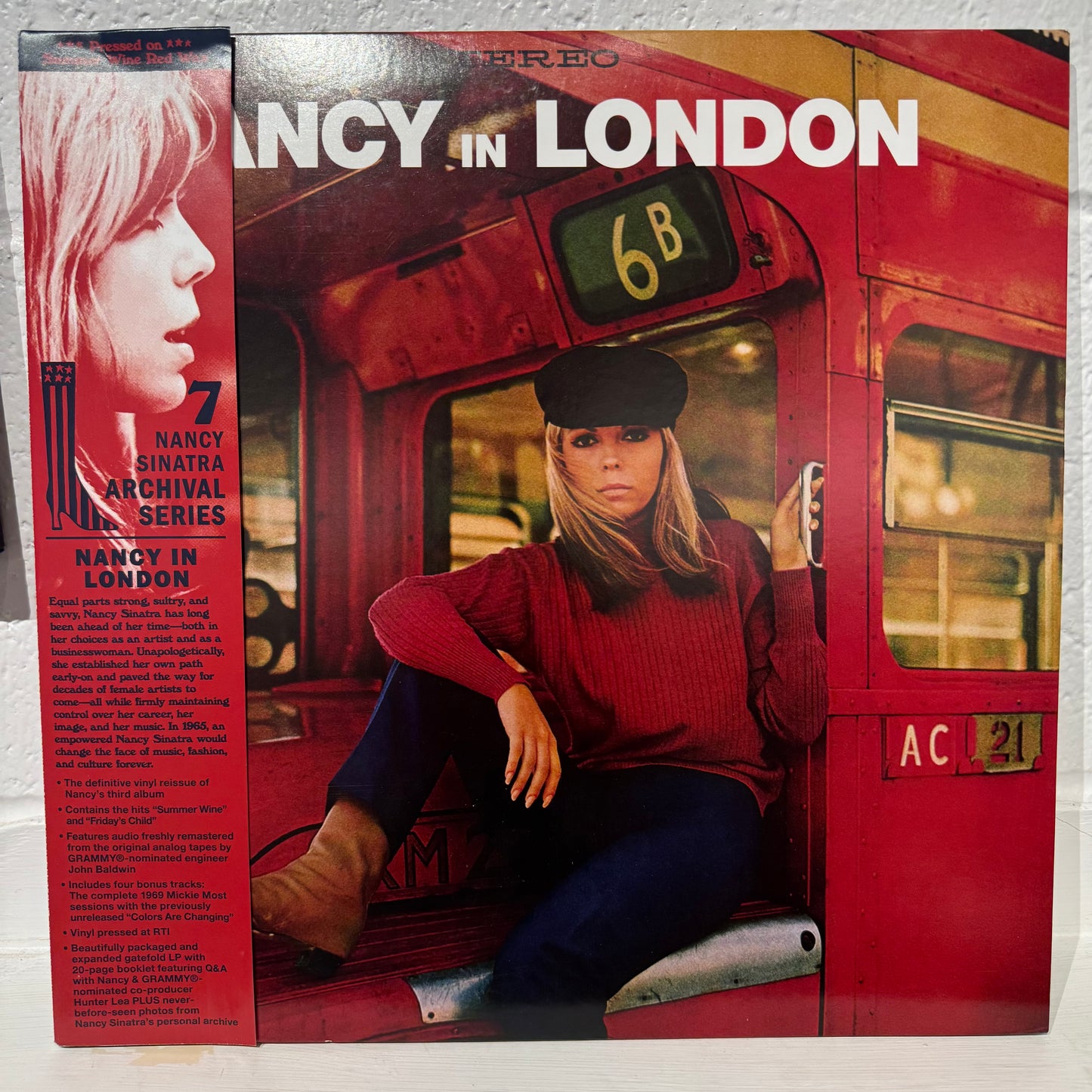 Nancy Sinatra – Nancy In London