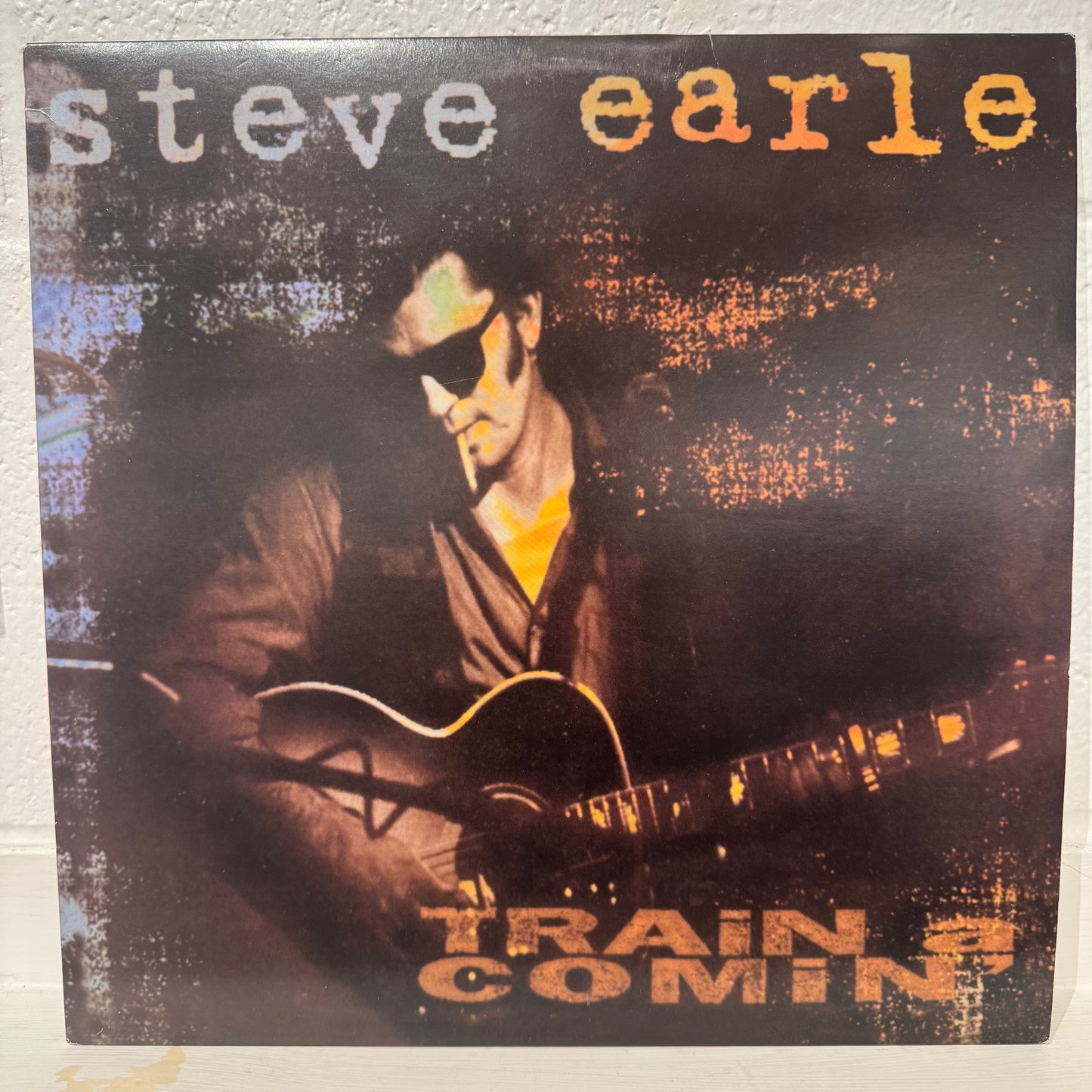 Steve Earle – Train A Comin'