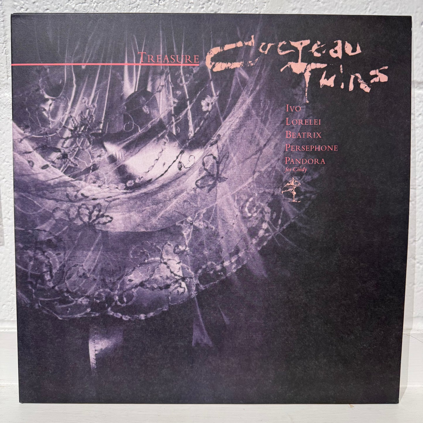Cocteau Twins – Treasure