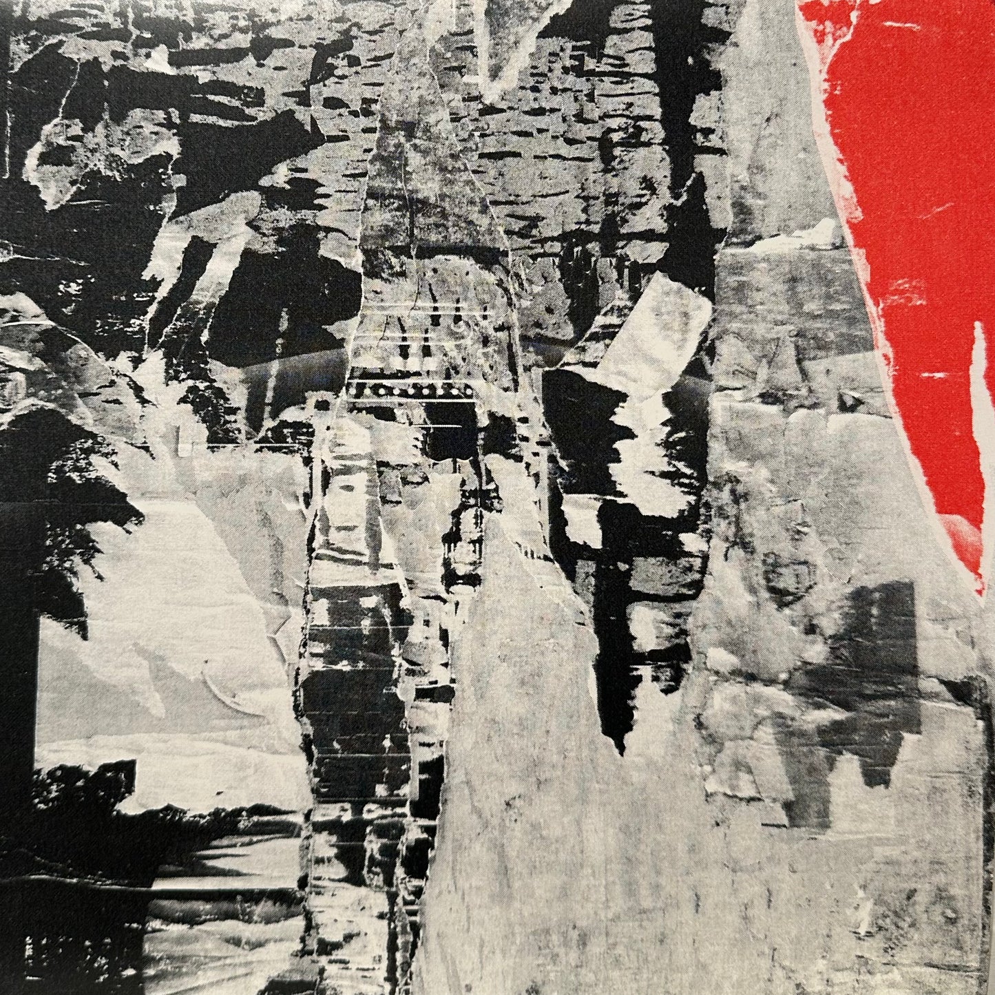 The Soft Moon – Deeper