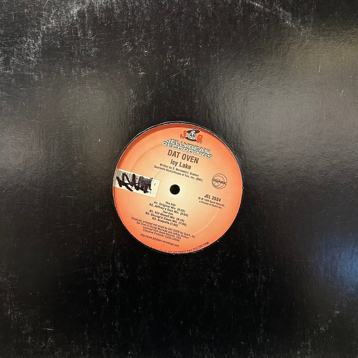 Dat Oven – Icy Lake