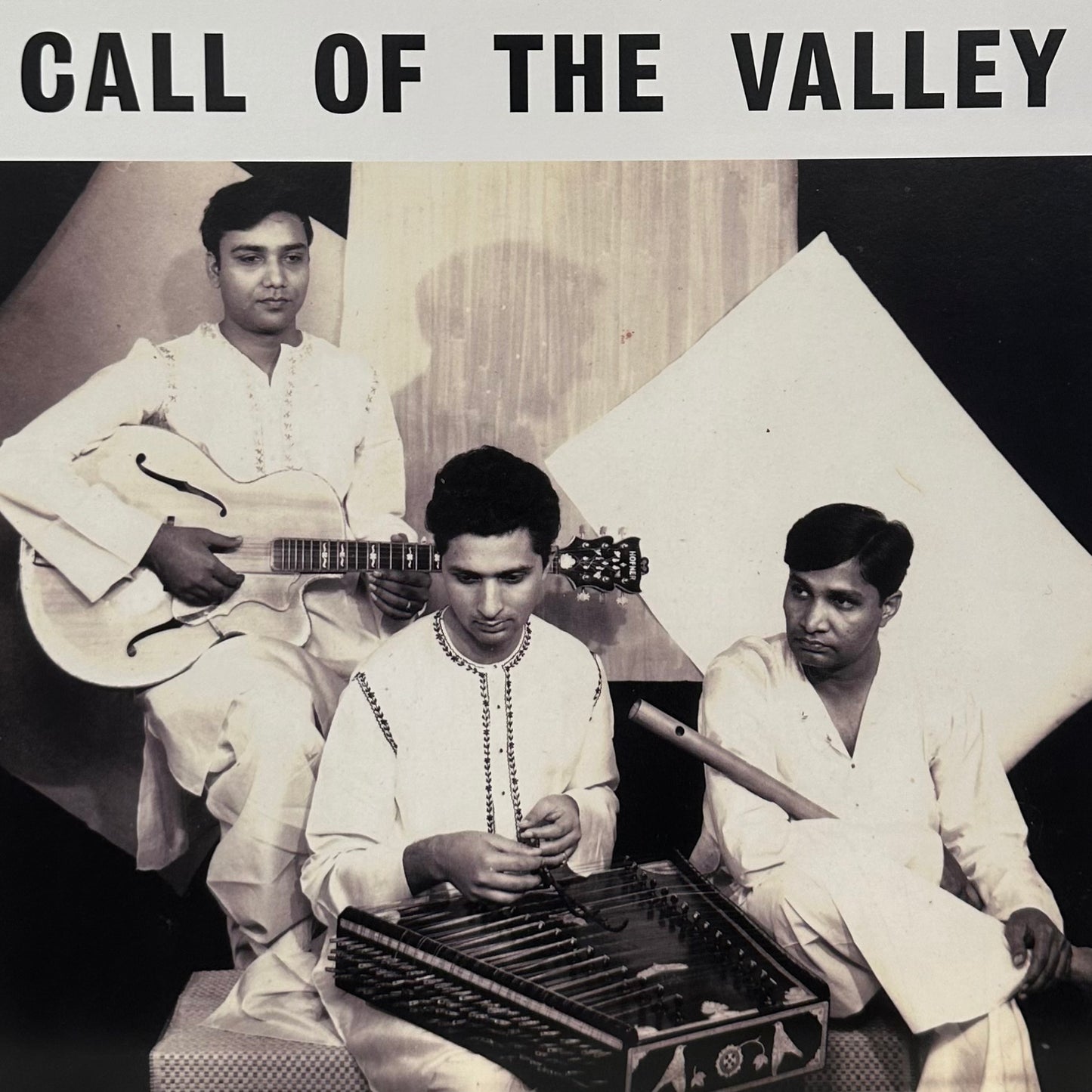 Shivkumar Sharma - Hariprasad Chaurasia - Brijbhushan Kabra – Call Of The Valley