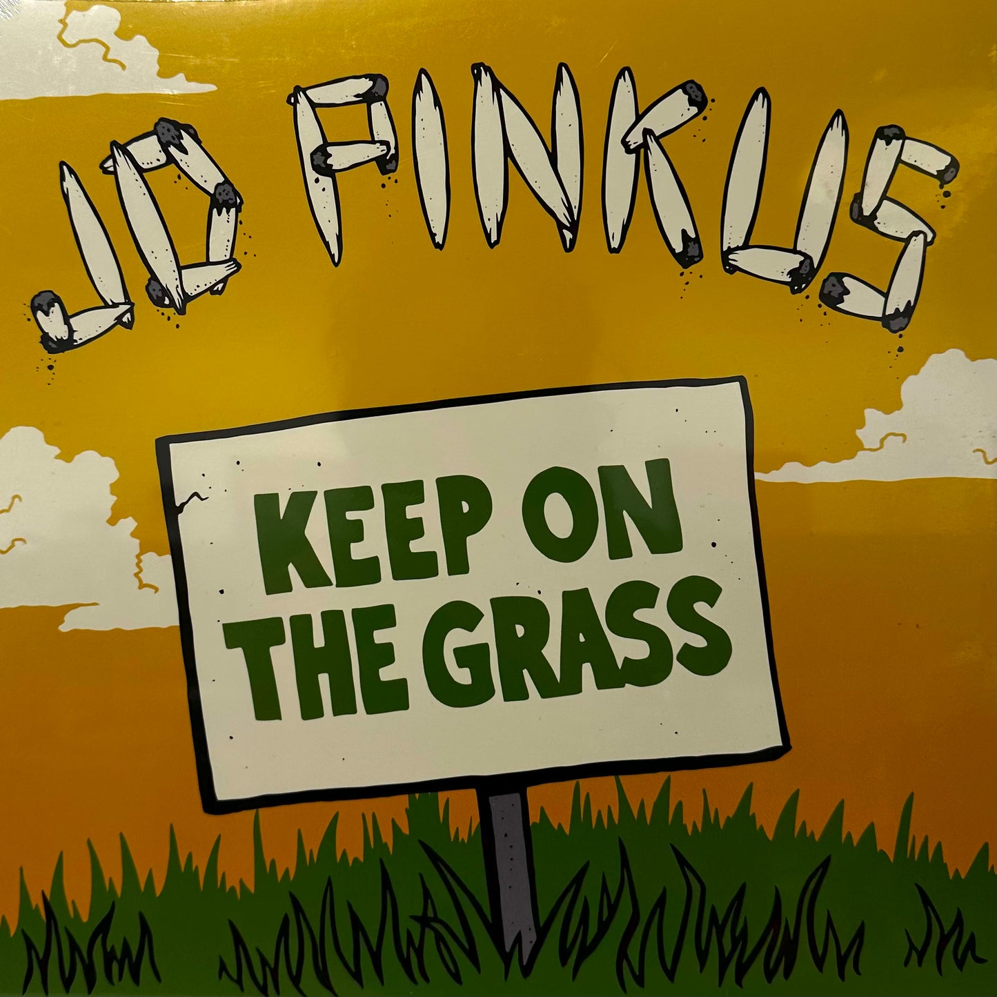 JD Pinkus – Keep On The Grass