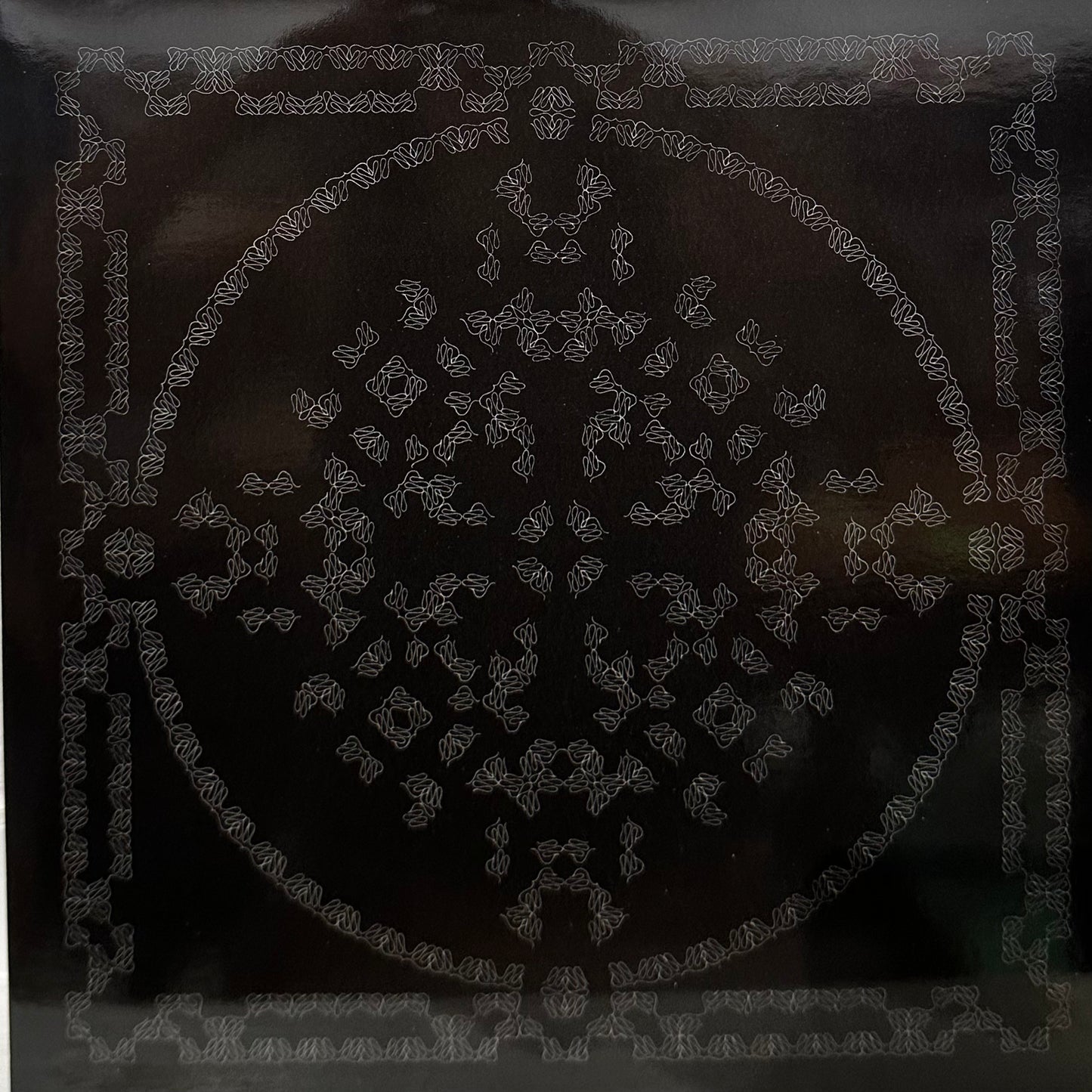 La Monte Young / Marian Zazeela – 31 VII 69 10:26 - 10:49 PM / 23 VIII 64 2:50:45 - 3:11 AM The Volga Delta